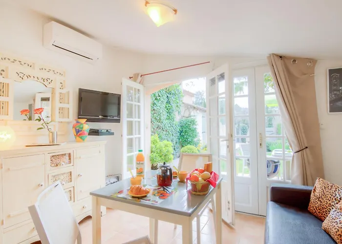 Le Mimosa St Laurent By Interhome Gassin
