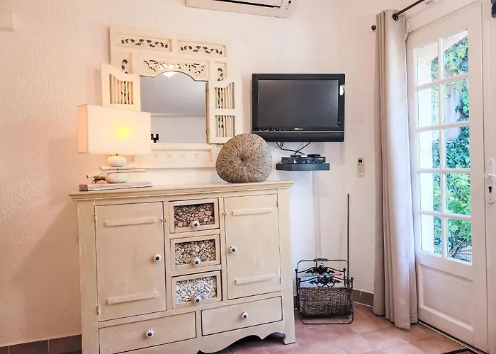 Le Mimosa St Laurent By Interhome Gassin